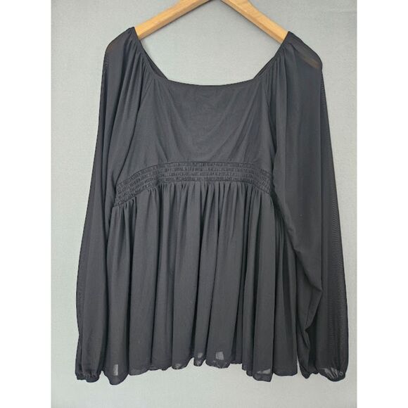 Torrid size 0 blouse - Picture 2 of 6